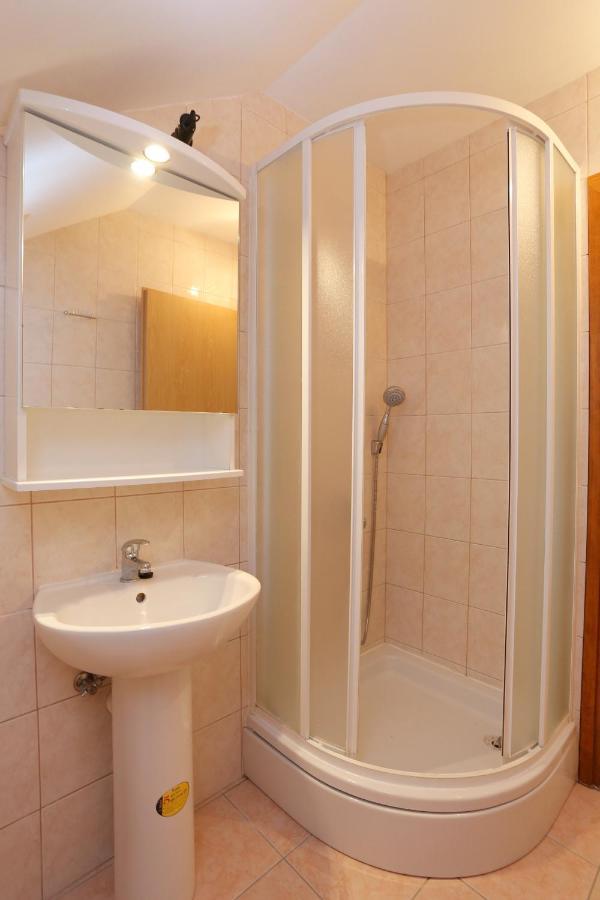 Apartments By The Sea Korcula - 4407 룸바르다 외부 사진
