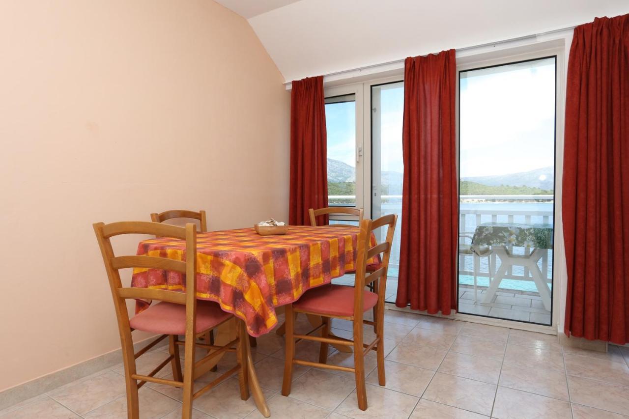 Apartments By The Sea Korcula - 4407 룸바르다 외부 사진